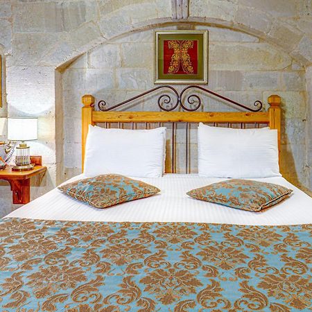 Aren Cave Hotel And Art Gallery Гьореме Екстериор снимка