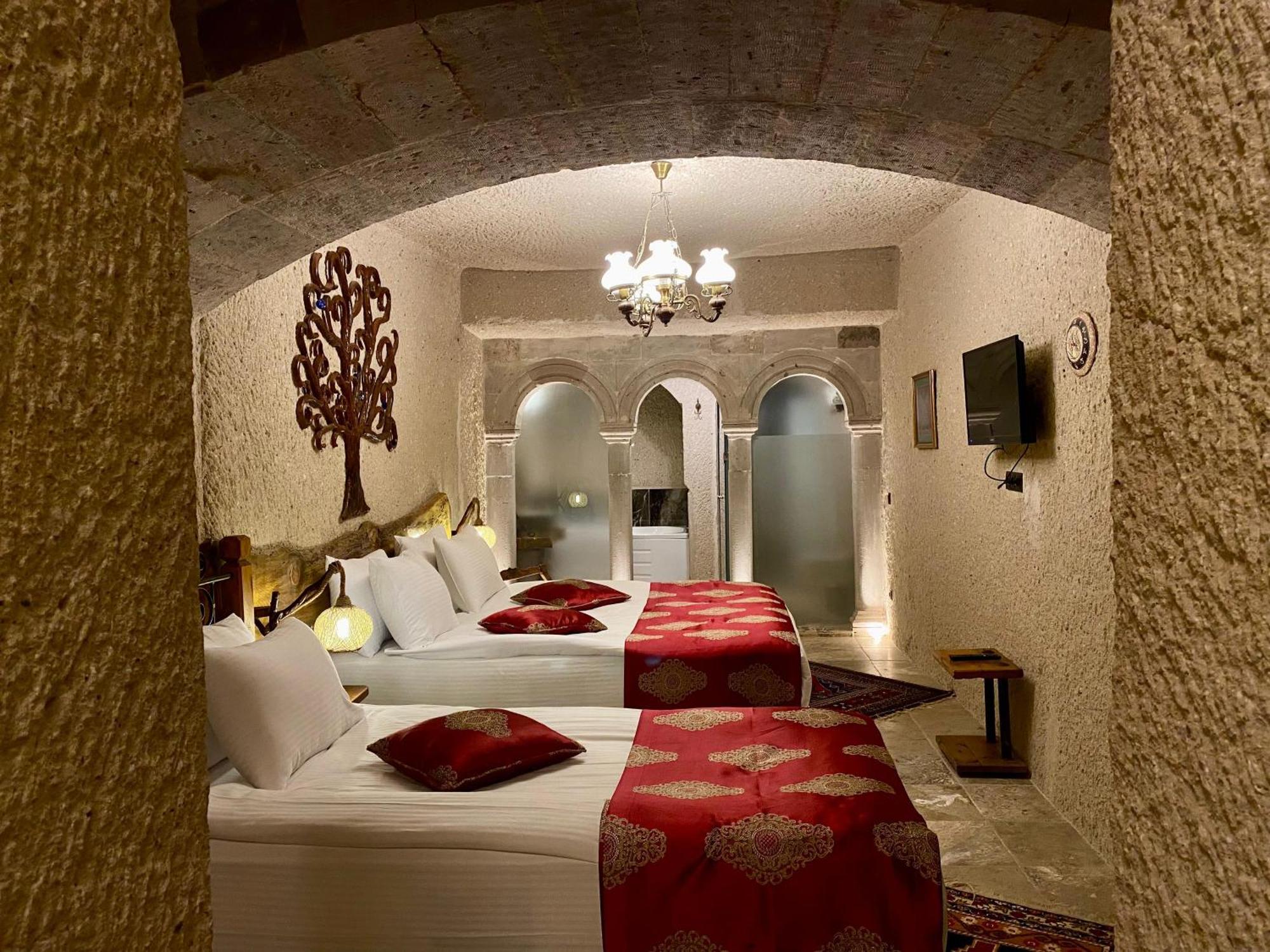Aren Cave Hotel And Art Gallery Гьореме Екстериор снимка