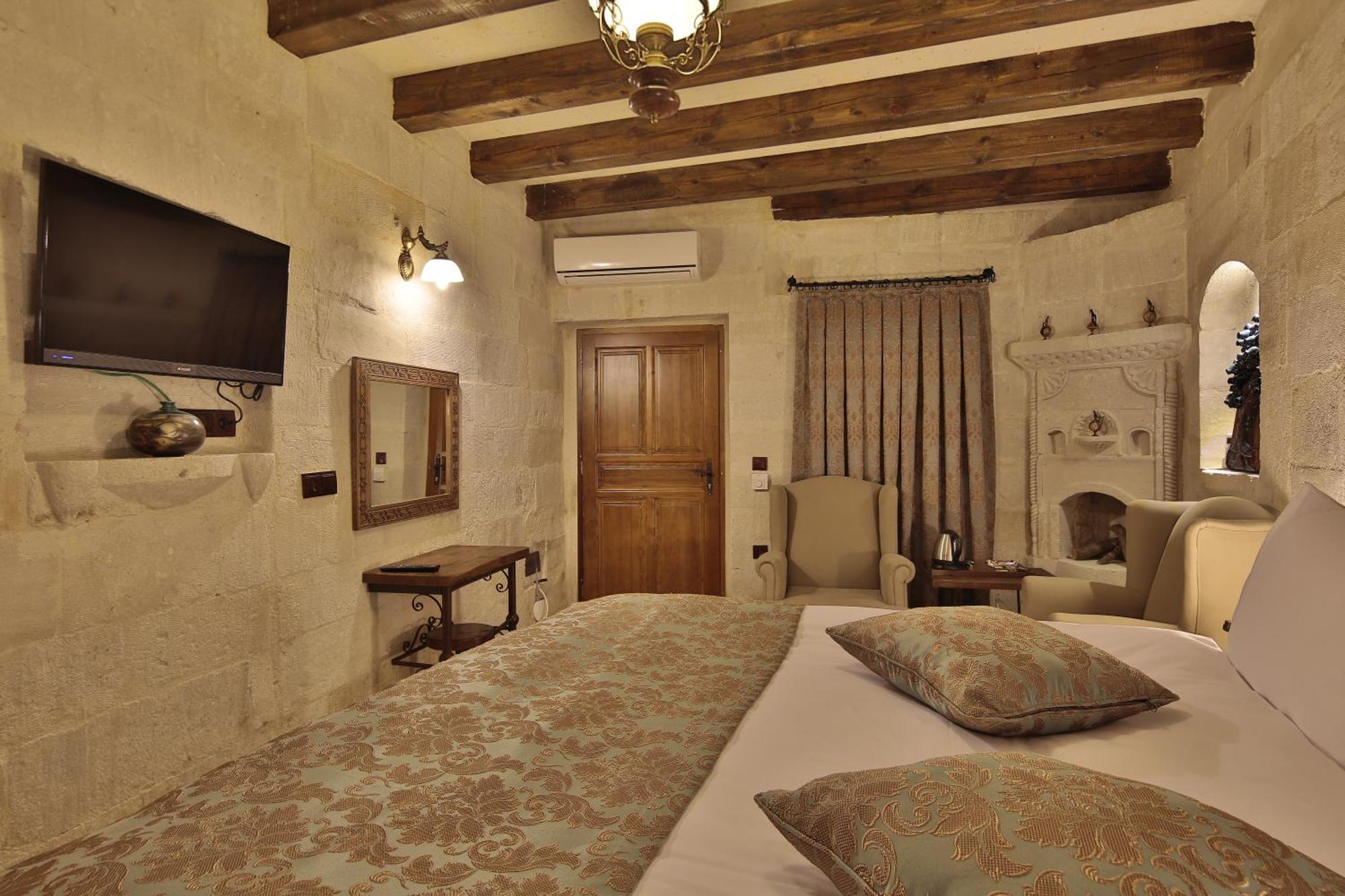 Aren Cave Hotel And Art Gallery Гьореме Екстериор снимка