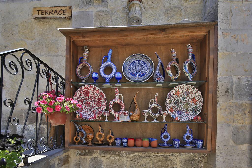 Aren Cave Hotel And Art Gallery Гьореме Екстериор снимка