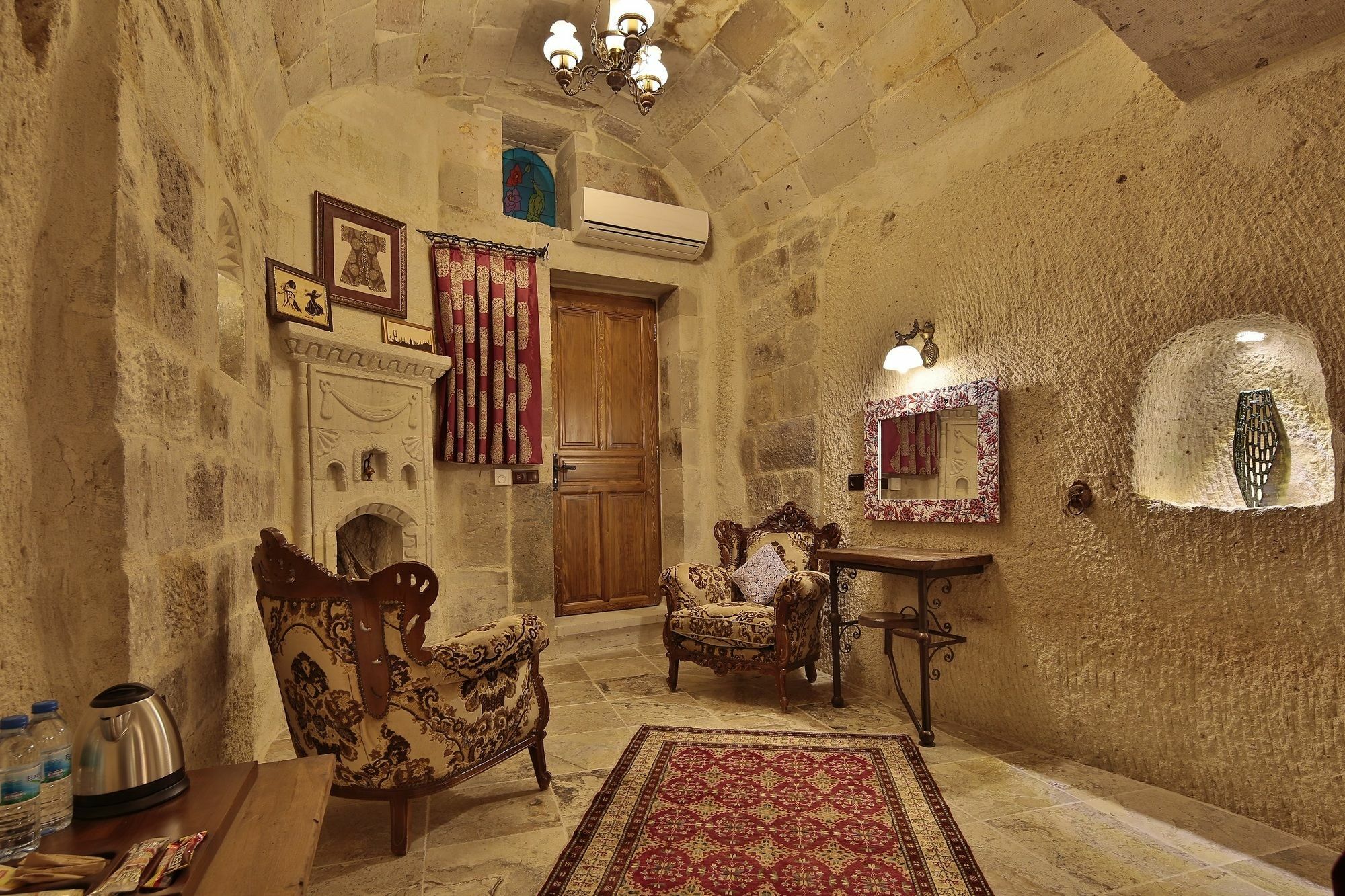 Aren Cave Hotel And Art Gallery Гьореме Екстериор снимка
