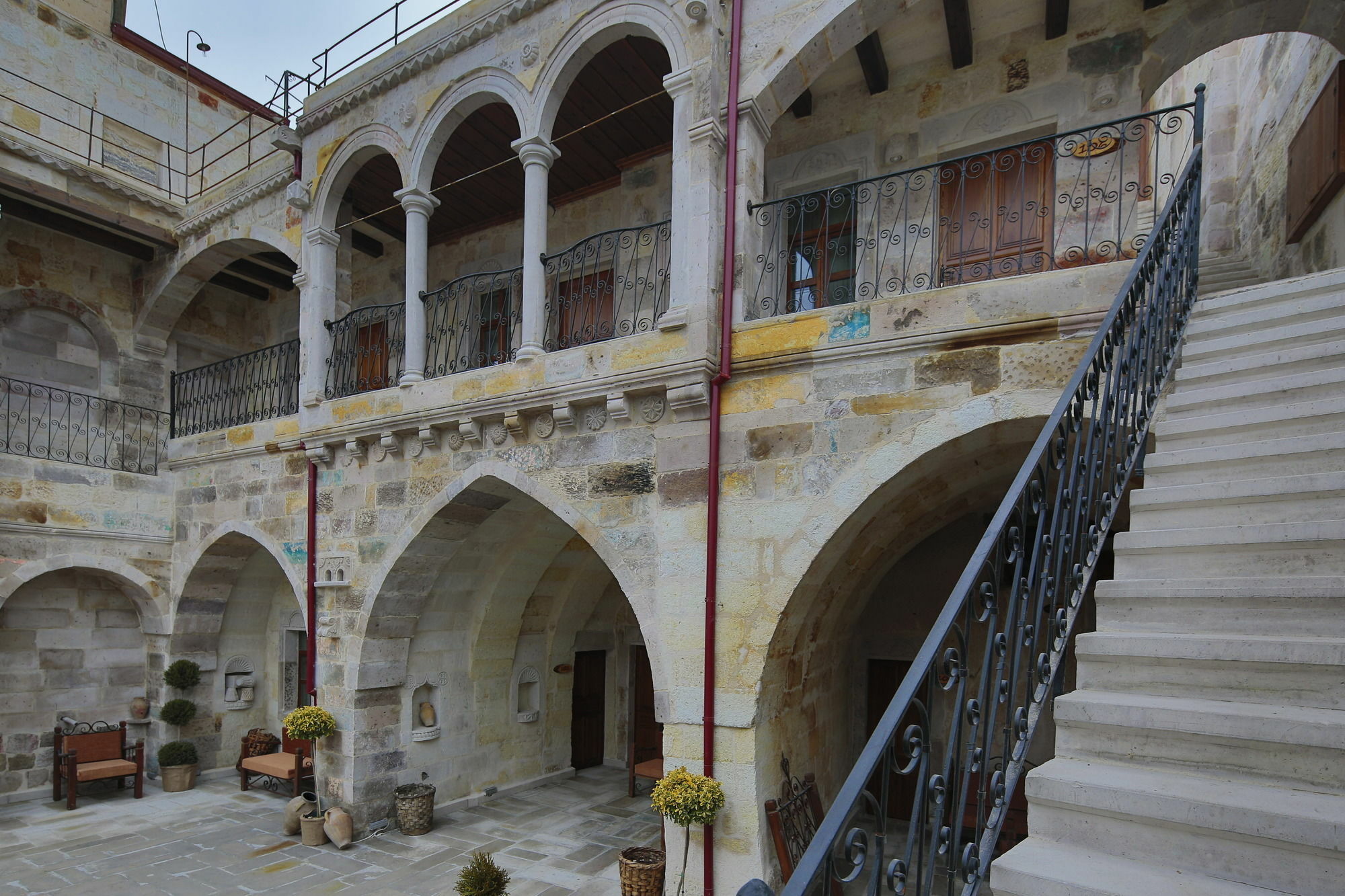 Aren Cave Hotel And Art Gallery Гьореме Екстериор снимка