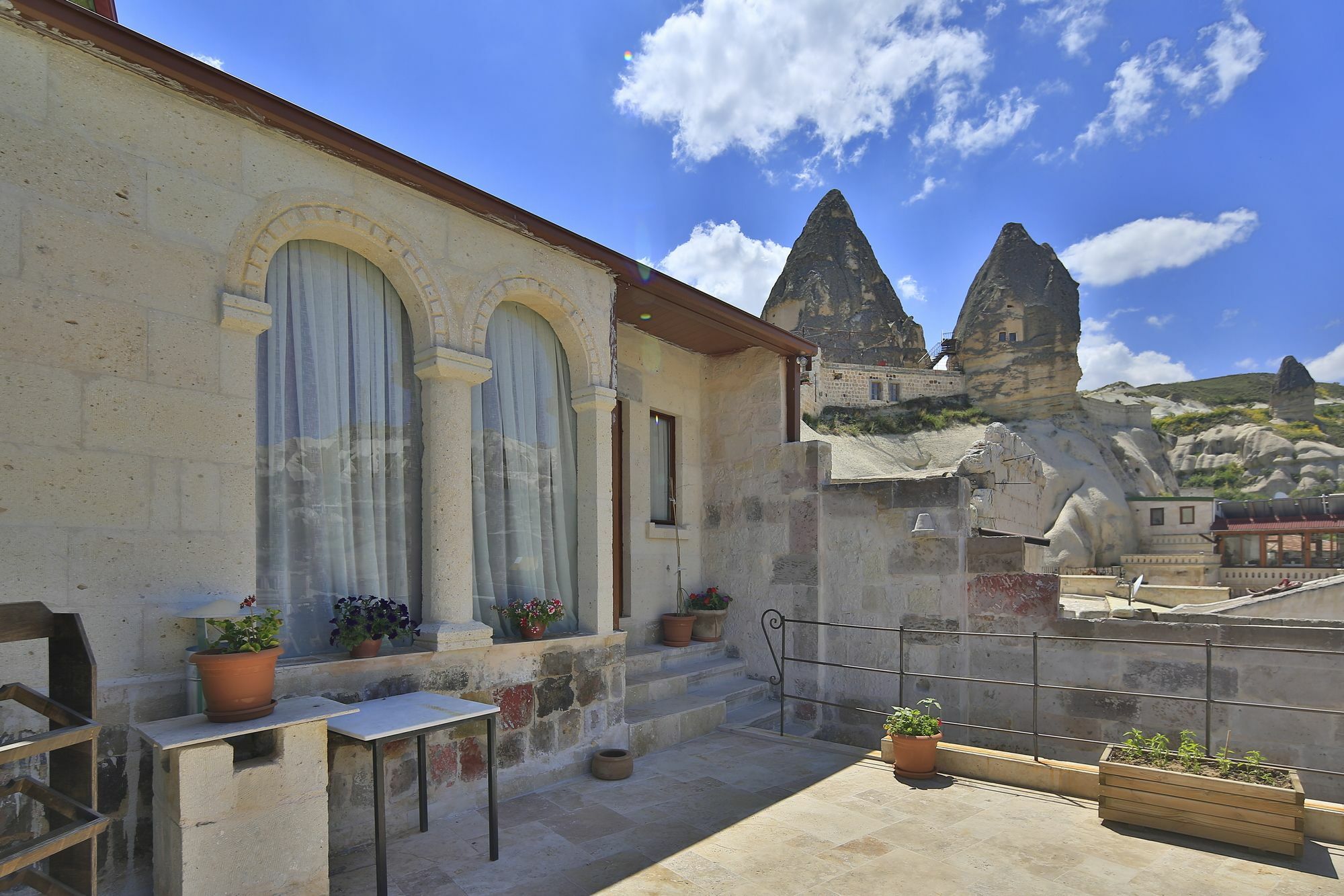Aren Cave Hotel And Art Gallery Гьореме Екстериор снимка